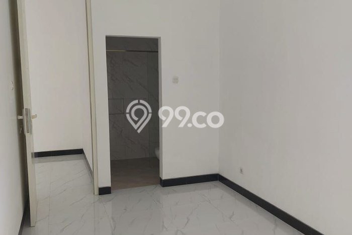 Rumah Modern 3 Kamar LT 75m2 di Mulyosari Rumah Modern 3 Kamar LT 75m2 di Mulyosari