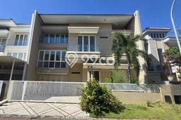 Rumah Luxury Modern Tanpa Renovasi di Pakuwon City Surabaya Rumah Luxury Modern Tanpa Renovasi di Pakuwon City Surabaya