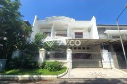 For Sale! Luxury House LT 375m2 Desain Modern di Pakuwon CIty For Sale! Luxury House LT 375m2 Desain Modern di Pakuwon CIty