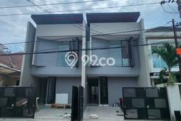 Rumah Asri di Rungkut, Dekat Rungkut, Surabaya, Surabaya - 4 KT Rumah Asri di Rungkut, Dekat Rungkut, Surabaya, Surabaya - 4 KT