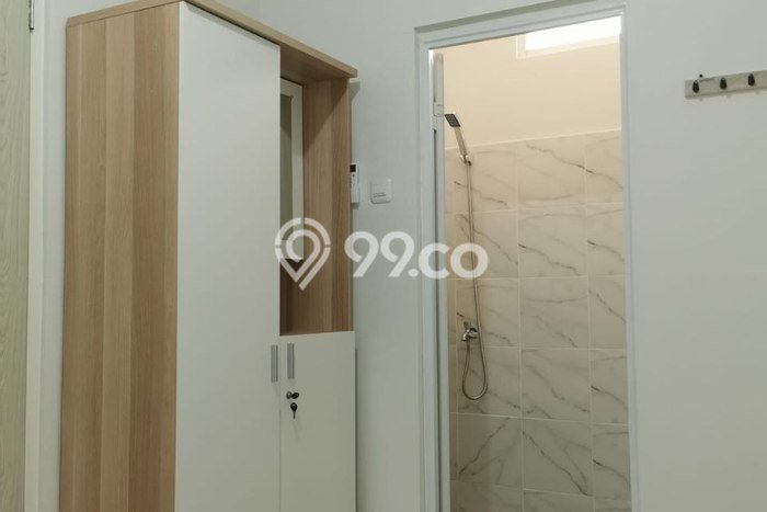 For Sale! Luxury House LT 247m2 Desain Modern di Mulyosari For Sale! Luxury House LT 247m2 Desain Modern di Mulyosari