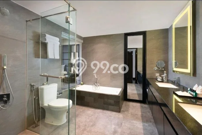 LOKASI PREMIUM! Hotel Kawasan , Luas 1350m2m², Akses Strategis LOKASI PREMIUM! Hotel Kawasan , Luas 1350m2m², Akses Strategis