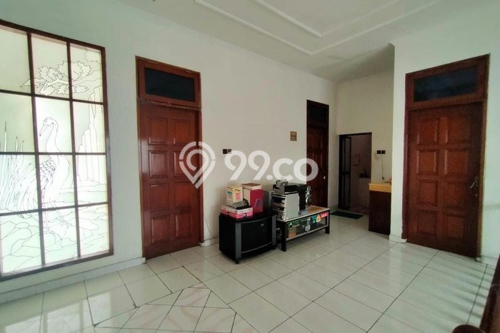 Rumah Elit Modern Tanpa Renovasi di Sutorejo Surabaya Rumah Elit Modern Tanpa Renovasi di Sutorejo Surabaya