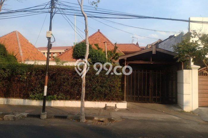 Rumah Luxury Modern Tanpa Renovasi di Darmo Permai Surabaya Rumah Luxury Modern Tanpa Renovasi di Darmo Permai Surabaya