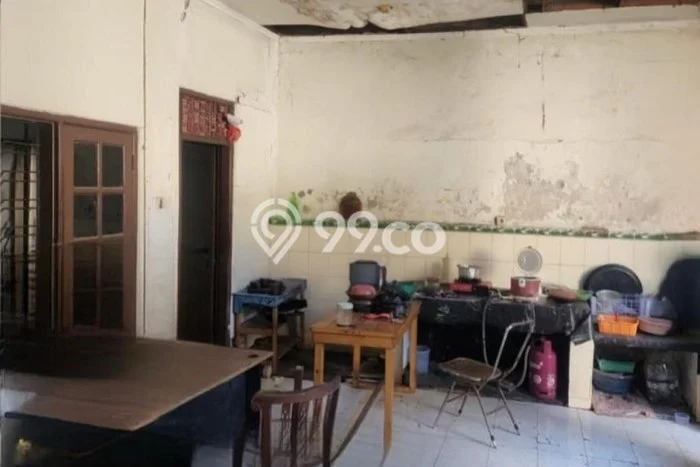 Rumah Sewa Surabaya LT 250m2 LB 150m2 Kawasan Surabaya Kota Rumah Sewa Surabaya LT 250m2 LB 150m2 Kawasan Surabaya Kota