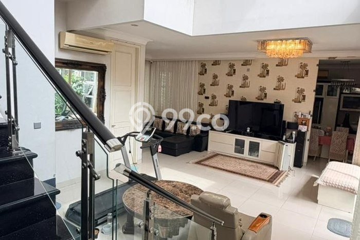 Dijual Rumah Mewah Elegan Dengan View Eksklusif di Pakuwon City, Surabaya Dijual Rumah Mewah Elegan Dengan View Eksklusif di Pakuwon City, Surabaya