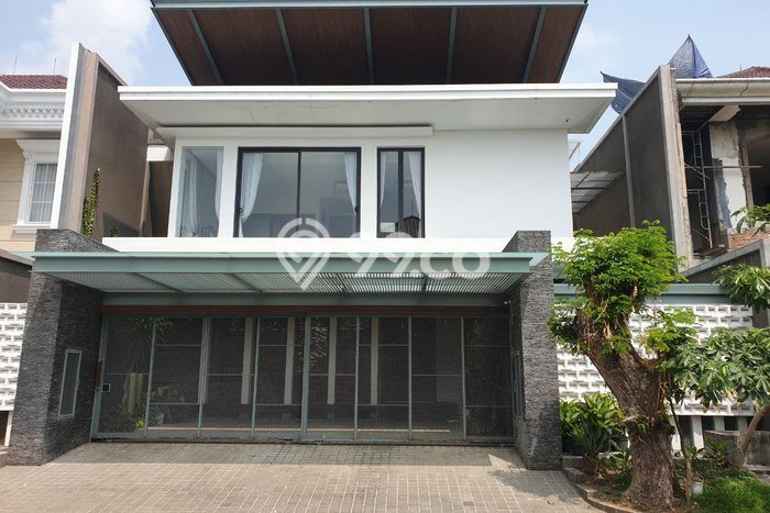 Hunian Elit LB 540m2 Siap Huni Desain Elegan di Pakuwon City, Surabaya Hunian Elit LB 540m2 Siap Huni Desain Elegan di Pakuwon City, Surabaya
