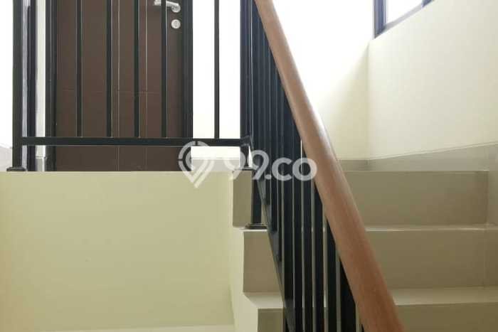 For Sale Hunian Rumah Terawat 2 KT di Harapan Indah, Bekasi For Sale Hunian Rumah Terawat 2 KT di Harapan Indah, Bekasi
