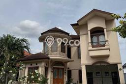 Hunian Elit LB 376m2 Siap Pakai Desain Elegan di Kemang Pratama, Bekasi Hunian Elit LB 376m2 Siap Pakai Desain Elegan di Kemang Pratama, Bekasi