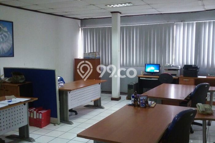 Disewakan Gudang di Kawasan Ramai Jababeka Luas 625m2 Disewakan Gudang di Kawasan Ramai Jababeka Luas 625m2