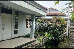 Rumah Modern 4 KT di Kemang Pratama Bekasi Unfurnished Rumah Modern 4 KT di Kemang Pratama Bekasi Unfurnished