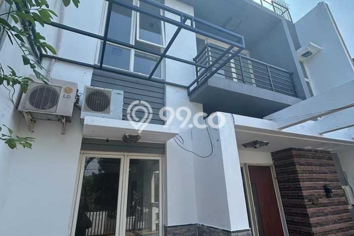 Dijual Rumah Eksklusif 4 KT di Harapan Indah, Bekasi Dijual Rumah Eksklusif 4 KT di Harapan Indah, Bekasi