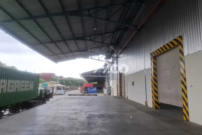 Gudang bagus disewakan di Cakung Jakarta Timur dengan LB 5472m2 harga sewa terbaik Gudang bagus disewakan di Cakung Jakarta Timur dengan LB 5472m2 harga sewa terbaik
