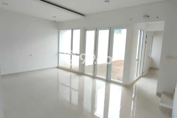 For Sale! Luxury House LT 140m2 Desain Modern di Sentul For Sale! Luxury House LT 140m2 Desain Modern di Sentul