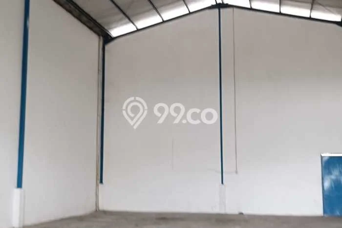 Unit Gudang Disewa Lokasi Cakung, Jakarta Timur Spesifikasi Luas Bangunan 180m2 Unit Gudang Disewa Lokasi Cakung, Jakarta Timur Spesifikasi Luas Bangunan 180m2