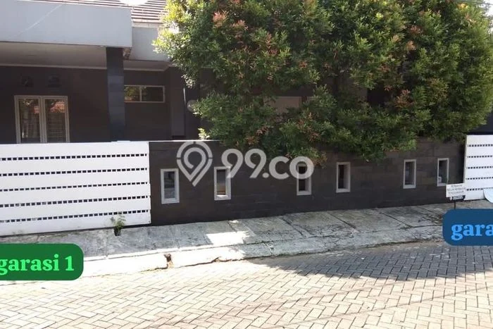 Rumah Strategis Modern Lb 200m2 di Rawalumbu, Bekasi Rumah Strategis Modern Lb 200m2 di Rawalumbu, Bekasi