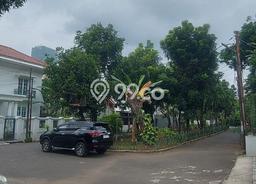 Rumah Luxury Modern Tanpa Renovasi di Senayan Jakarta Selatan Rumah Luxury Modern Tanpa Renovasi di Senayan Jakarta Selatan
