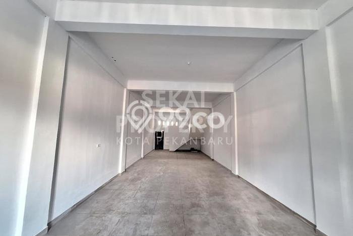 Ruko untuk disewa di Payung Sekaki punya LT 130m2 & LB 75m2 harga sewa kompetitif Ruko untuk disewa di Payung Sekaki punya LT 130m2 & LB 75m2 harga sewa kompetitif