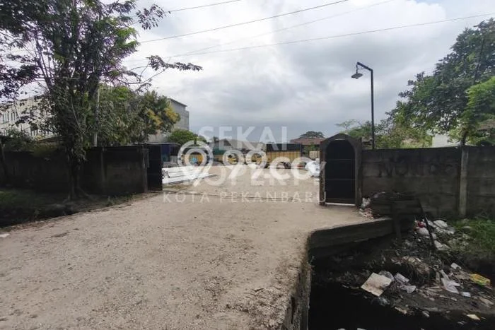 Disewakan Tanah Seluas 6400m2 di Payung Sekaki, Pekanbaru Disewakan Tanah Seluas 6400m2 di Payung Sekaki, Pekanbaru