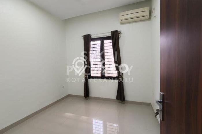 Dijual Cepat Rumah Favorit Siap Huni LB 182m2 di Tampan, Pekanbaru Dijual Cepat Rumah Favorit Siap Huni LB 182m2 di Tampan, Pekanbaru