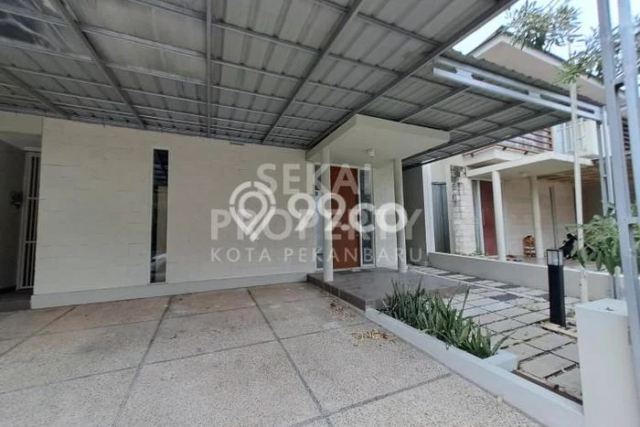 Rumah Eksklusif Dijual LT 200m2 di Marpoyan Damai, Pekanbaru Rumah Eksklusif Dijual LT 200m2 di Marpoyan Damai, Pekanbaru