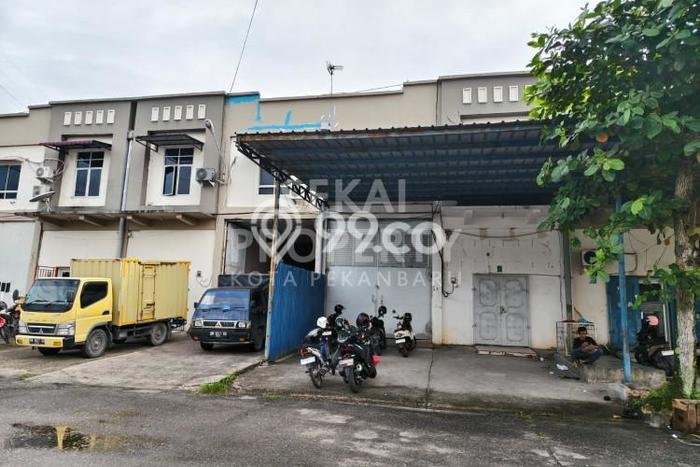 Gudang Bagus LT 305m2 LB 240m2 Dijual di Payung Sekaki Pekanbaru Gudang Bagus LT 305m2 LB 240m2 Dijual di Payung Sekaki Pekanbaru