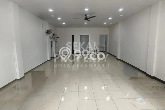 Ruko Komersial Dijual di Senapelan Pekanbaru LT 337m2 & LB 240m2 Ruko Komersial Dijual di Senapelan Pekanbaru LT 337m2 & LB 240m2