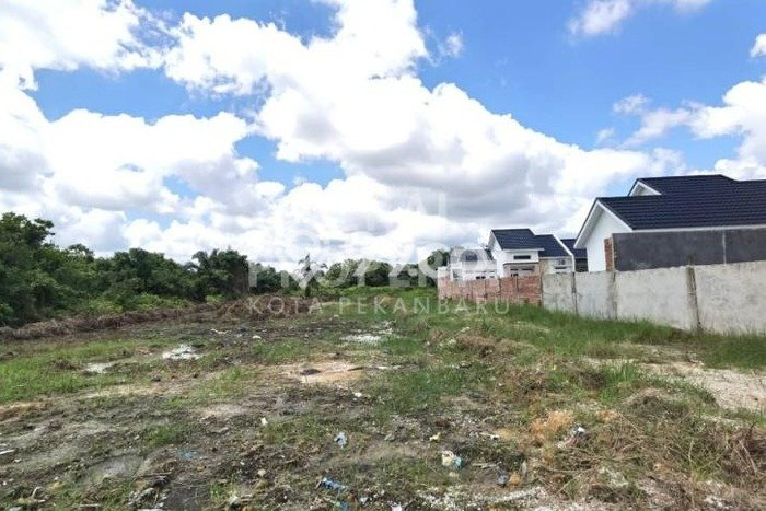 Lahan untuk Dijual Lokasi Bukit Raya, Pekanbaru Luas 2619m2 SHM Lahan untuk Dijual Lokasi Bukit Raya, Pekanbaru Luas 2619m2 SHM