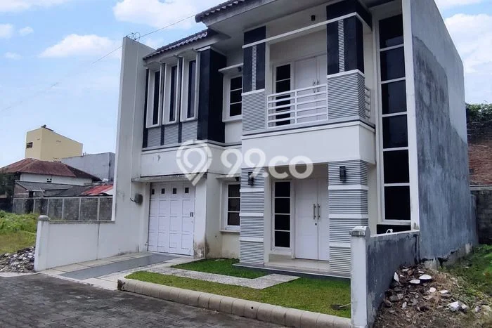 Jual Rumah Strategis Bagus Punya 3 KT di Umbulharjo Yogyakarta - Jual Rumah Strategis Bagus Punya 3 KT di Umbulharjo Yogyakarta -