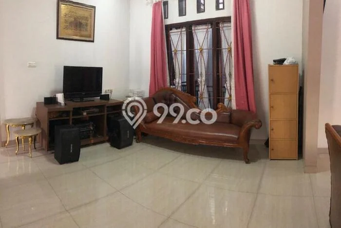 Jual Rumah Mewah Elegan Dengan View Cantik di Utan Kayu, Jakarta Timur Jual Rumah Mewah Elegan Dengan View Cantik di Utan Kayu, Jakarta Timur