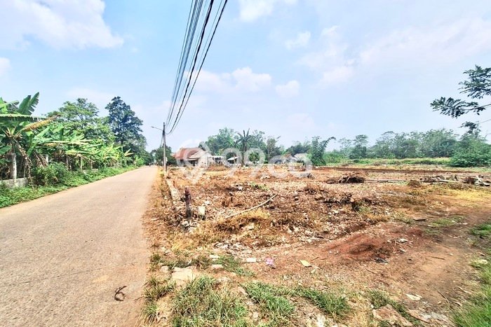 Jarang Ada! Tanah di Cisauk Punya Luas 104m2 SHM Jarang Ada! Tanah di Cisauk Punya Luas 104m2 SHM