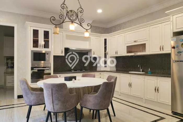 Rumah Bagus Siap Huni Di Menteng Luas 950m2 Lokasi Strategis Rumah Bagus Siap Huni Di Menteng Luas 950m2 Lokasi Strategis