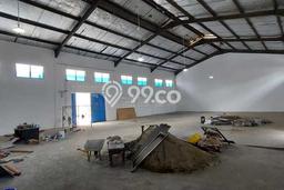 INVESTASI MENGUNTUNGKAN! Gudang di Cimanggis, Luas 1000m2m², Kawasan Komersial INVESTASI MENGUNTUNGKAN! Gudang di Cimanggis, Luas 1000m2m², Kawasan Komersial