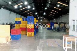 Untuk Disewa Gudang di Ciracas Jakarta Timur LT 1800m2, LB 1800m2 Untuk Disewa Gudang di Ciracas Jakarta Timur LT 1800m2, LB 1800m2
