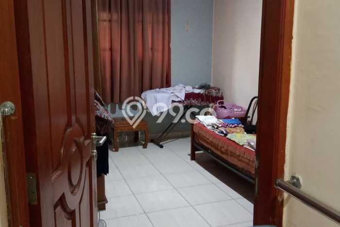 Rumah Luxury Modern Tanpa Renovasi di Rawamangun Jakarta Timur Rumah Luxury Modern Tanpa Renovasi di Rawamangun Jakarta Timur