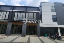 Disewakan Ruko di Kawasan Ramai Gading Serpong Luas 136m2 Disewakan Ruko di Kawasan Ramai Gading Serpong Luas 136m2