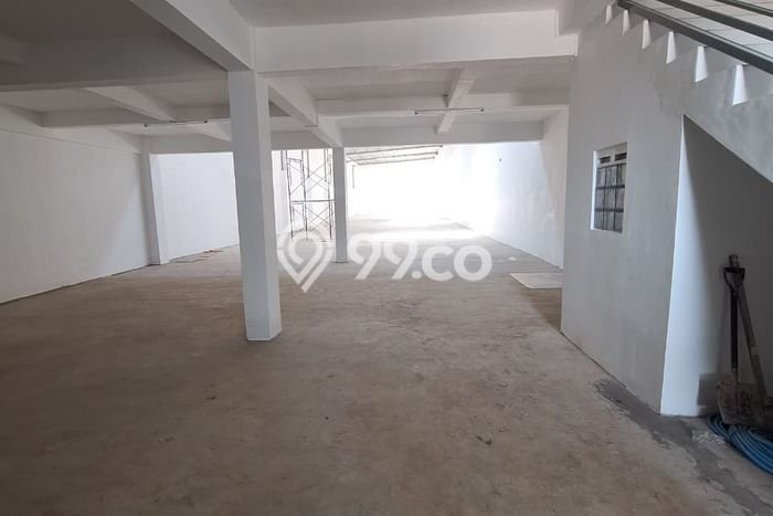 Unit Gudang Paling Strategis di Purwokerto Selatan Purwokerto dengan LB 600m2 Unit Gudang Paling Strategis di Purwokerto Selatan Purwokerto dengan LB 600m2