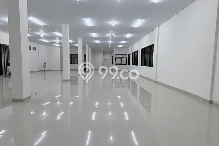 Unit Ruko Disewa Lokasi Garut Kota, Garut Spesifikasi Luas Bangunan 231m2 Unit Ruko Disewa Lokasi Garut Kota, Garut Spesifikasi Luas Bangunan 231m2