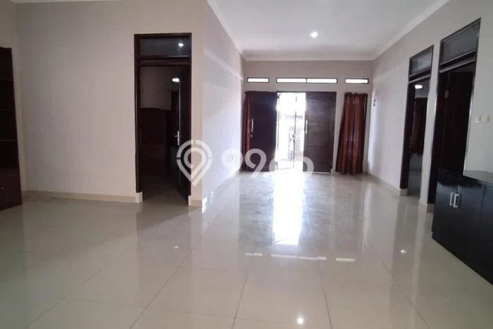 Lokasi terbaik! Rumah siap pakai disewakan di Margahayu LB 120m2 Lokasi terbaik! Rumah siap pakai disewakan di Margahayu LB 120m2