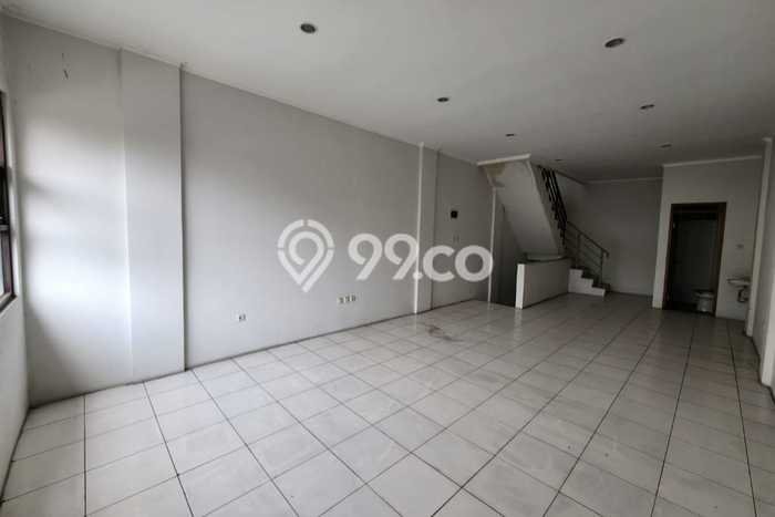 Ruko Disewakan Cepat di Andir Bandung LB 150m2 Ruko Disewakan Cepat di Andir Bandung LB 150m2