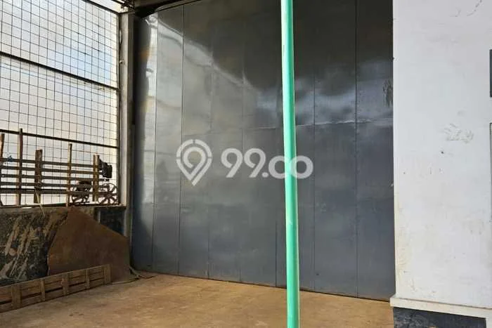Gudang Bagus Dijual LB 300m2 Lokasi Strategis Bandung Area Cocok untuk Bisnis Gudang Bagus Dijual LB 300m2 Lokasi Strategis Bandung Area Cocok untuk Bisnis