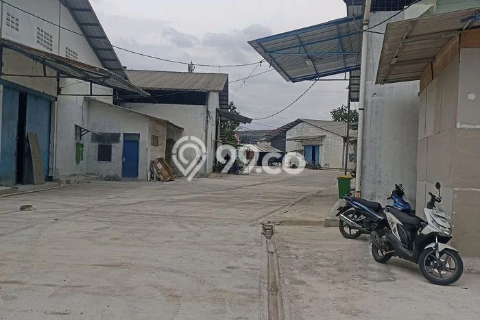 Gudang Disewakan Cepat di Margahayu Bandung LB 450m2 Gudang Disewakan Cepat di Margahayu Bandung LB 450m2