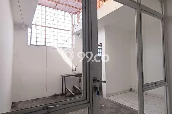 Disewakan Ruko di Pusat Kota Bandung Ramai Strategis Disewakan Ruko di Pusat Kota Bandung Ramai Strategis