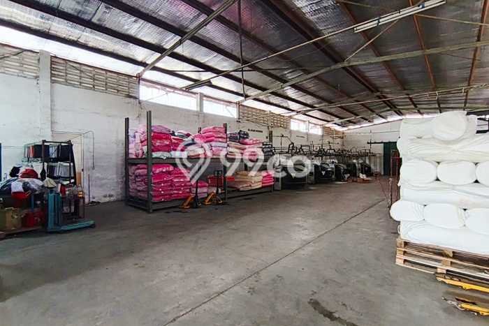Gudang Usaha Dijual di Cimahi Tengah Cimahi LT 3300m2 & LB 2900m2 Gudang Usaha Dijual di Cimahi Tengah Cimahi LT 3300m2 & LB 2900m2