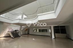 SENTRA BISNIS! Ruko Kawasan Cicendo, Luas 378m2m², Lokasi Premium SENTRA BISNIS! Ruko Kawasan Cicendo, Luas 378m2m², Lokasi Premium