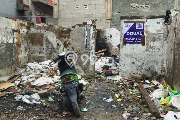 Tanah Dijual Lokasi Strategis di Jakarta Barat dengan Luas 58m2 Tanah Dijual Lokasi Strategis di Jakarta Barat dengan Luas 58m2