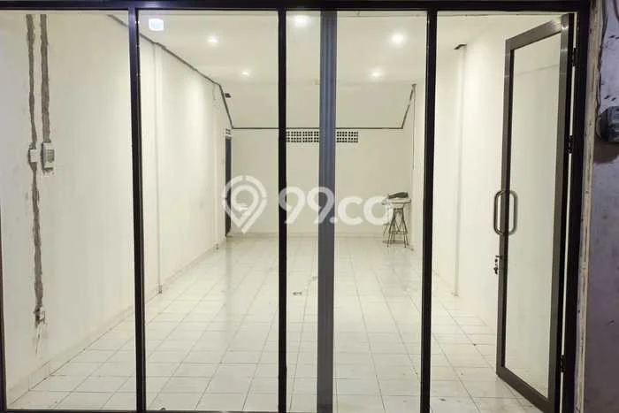 Ruko disewakan di Denpasar Barat Denpasar dengan luas bangunan 31m2 Ruko disewakan di Denpasar Barat Denpasar dengan luas bangunan 31m2