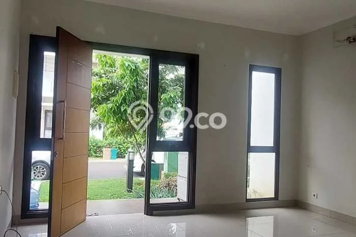 Disewakan! Rumah 4 Kamar Tidur &
4 Kamar Mandi di Summarecon Bekasi, Bekasi Disewakan! Rumah 4 Kamar Tidur &
4 Kamar Mandi di Summarecon Bekasi, Bekasi