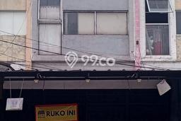 LOKASI PREMIUM! Ruko di , Luas 108m2m², Akses Strategis LOKASI PREMIUM! Ruko di , Luas 108m2m², Akses Strategis