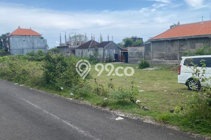 Disewakan Tanah di Ungasan Badung Seluas 1000m2 Disewakan Tanah di Ungasan Badung Seluas 1000m2